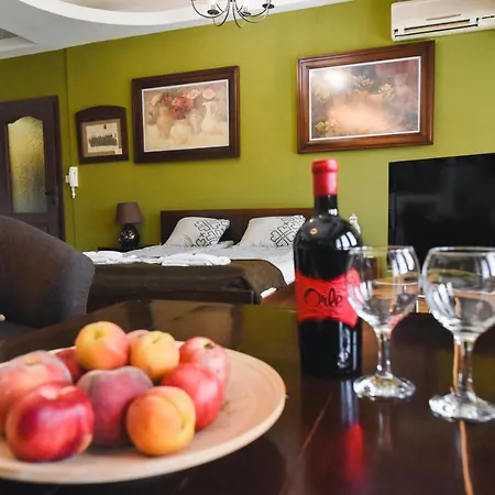 Jovanovic Apartment *